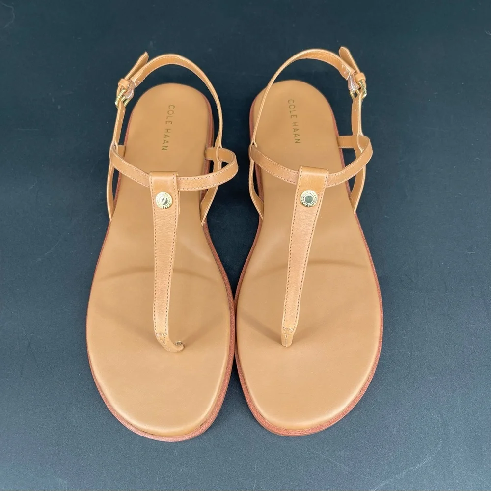 New ~ COLE HAAN Flora Leather Thong Sandals Size 9